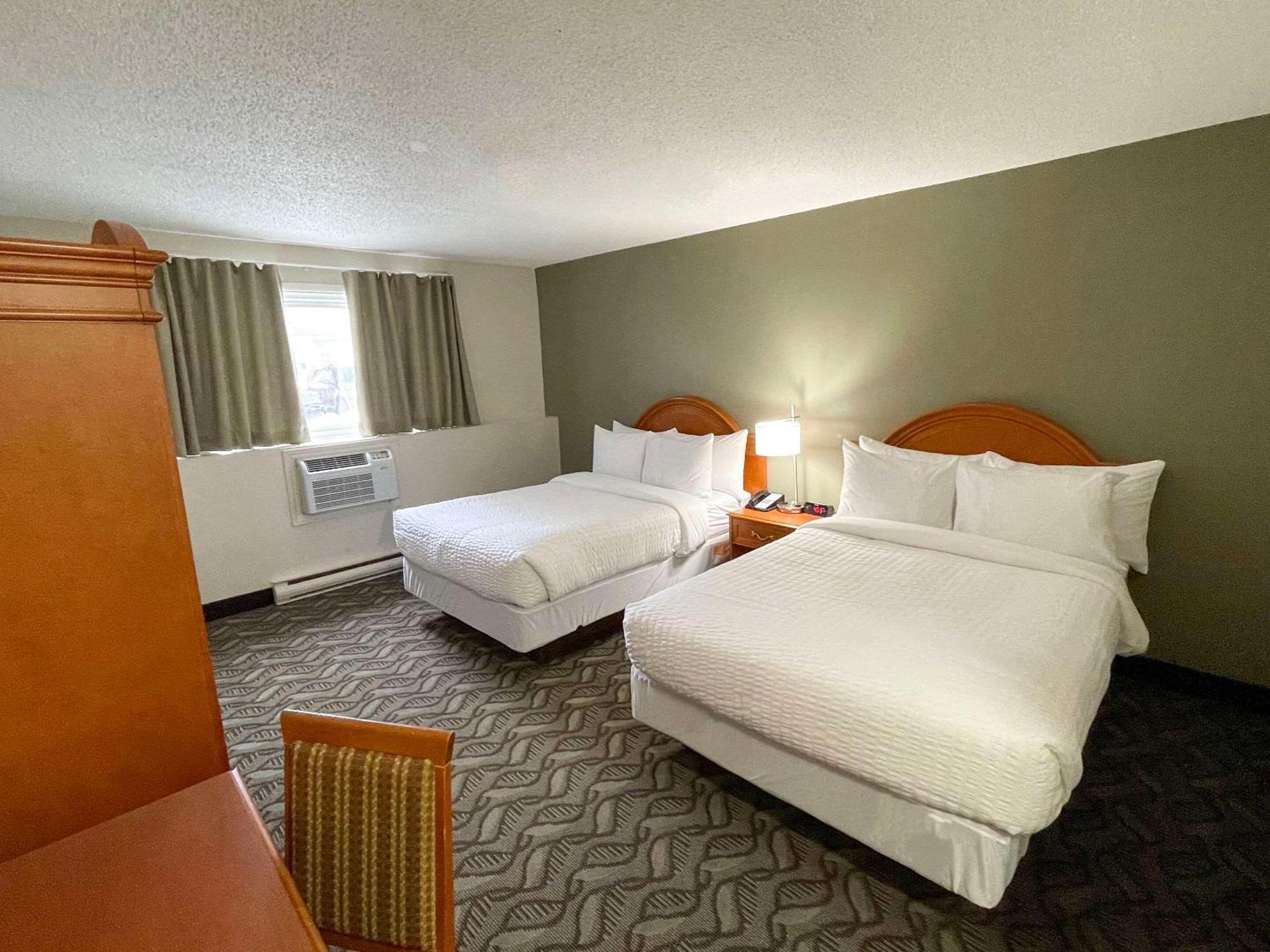 Rodeway Inn Sudbury Kültér fotó